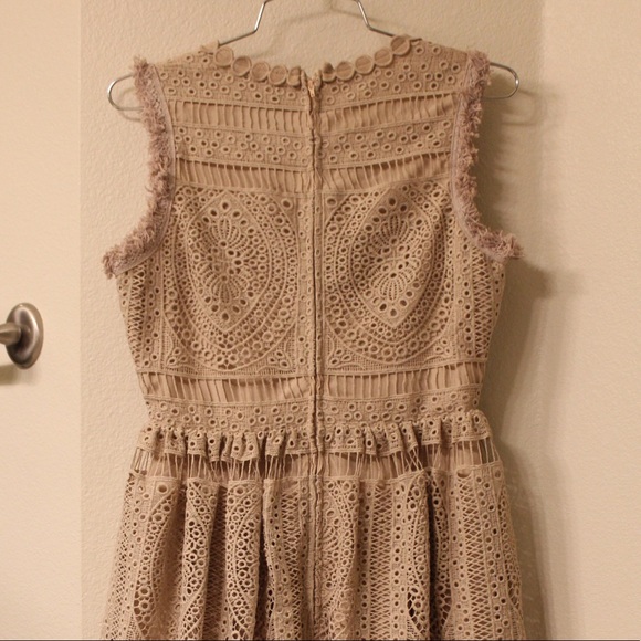 MODCLOTH Tan Midi Dress - Picture 2 of 6